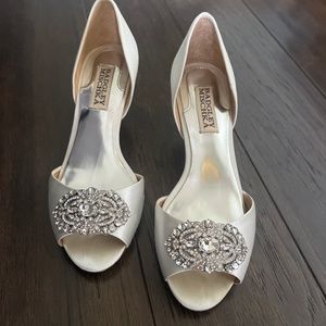 Badgley Mischka Petrina